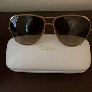 Chole Aviator Sunglases